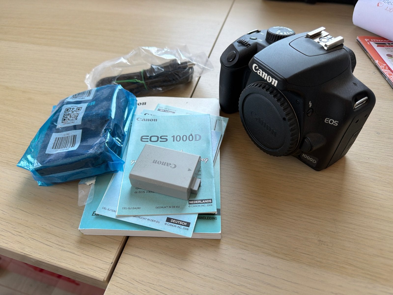 Canon EOS 1000D body - Spiegelreflexcamera, Ophalen, Gebruikt, Spiegelreflex, Canon
