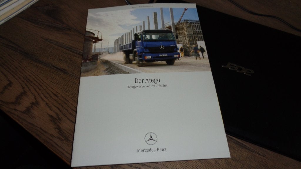 DIKKE  Folder MERCEDES  ARTEGO  NUTZFAHRZEUGE  ,  4-2001, Verzenden, Nieuw, Mercedes