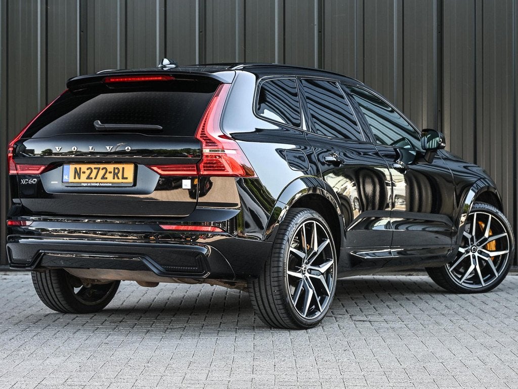 Volvo XC60 2.0 T8 Plug-in-hybrid AWD Polestar Engineered | N, Auto's, Gebruikt, 1969 cc, 138 €/maand, Zwart
