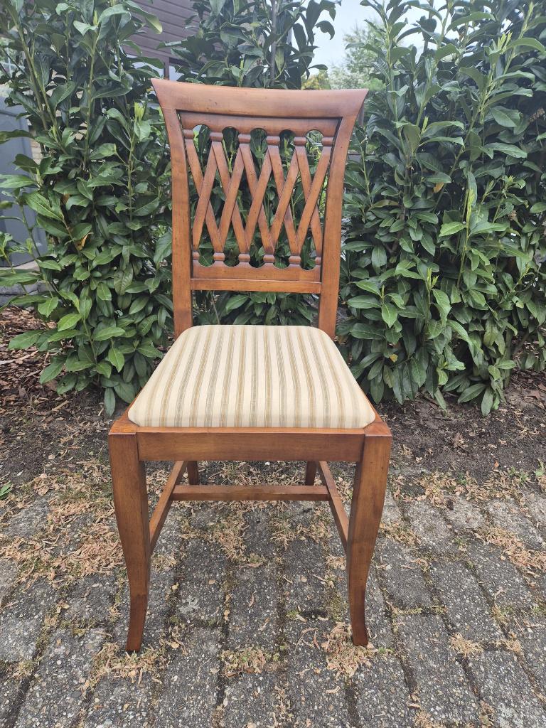 6 Kersenhouten eetkamerstoelen met sierlijke rugleuning, Ophalen, Zo goed als nieuw, Vijf, Zes of meer stoelen, Hout