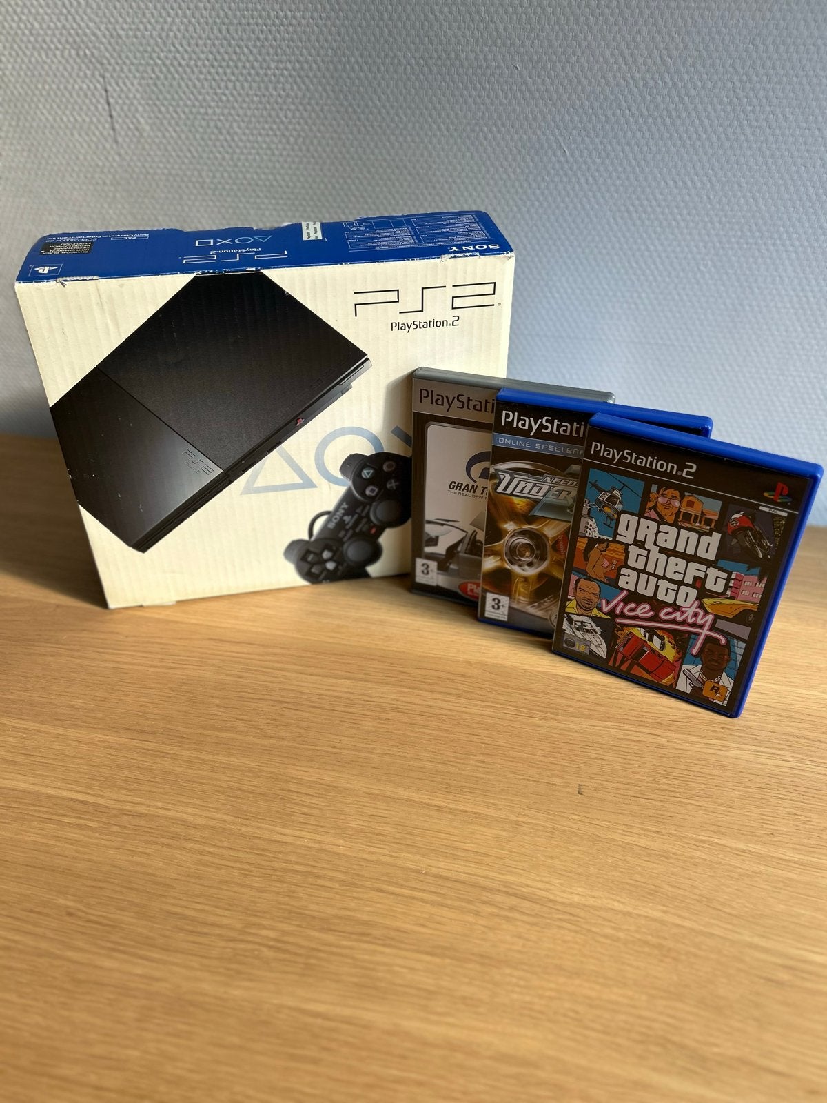Sony PlayStation 2 Slim (SCPH-90004CB) - Compleet in doos, Spelcomputers en Games, Spelcomputers | Sony PlayStation 2, Met games