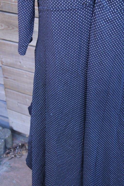 Jurk zwart dot Boris Industries mt 5 (XL) Vaste prijs, Kleding | Dames, Boris Industries, Zwart, Maat 46/48 (XL) of groter, Ophalen of Verzenden