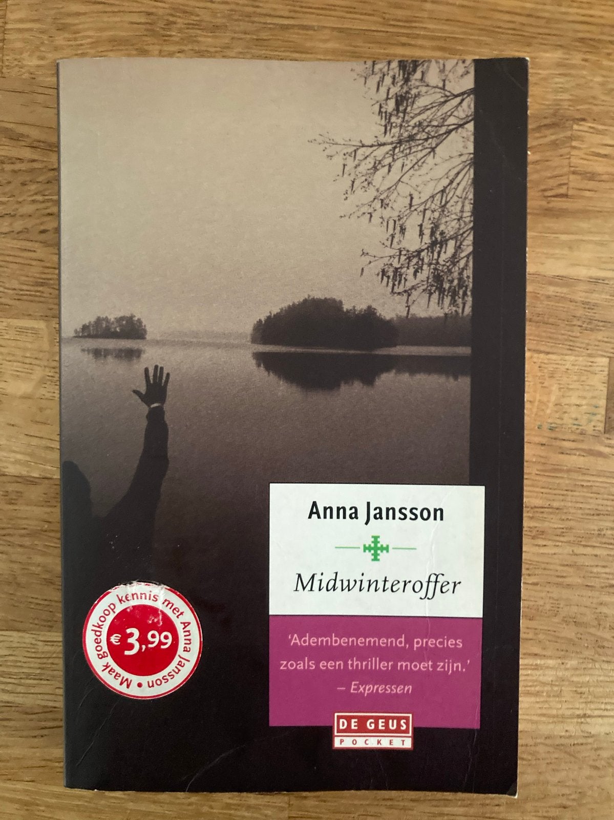Midwinteroffer - Anna Jansson (Thriller), Ophalen of Verzenden, Gelezen
