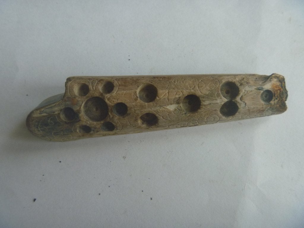 Bodemvondst. Prachtig benen mesheft.Geen detector, Antiek en Kunst, Ophalen of Verzenden