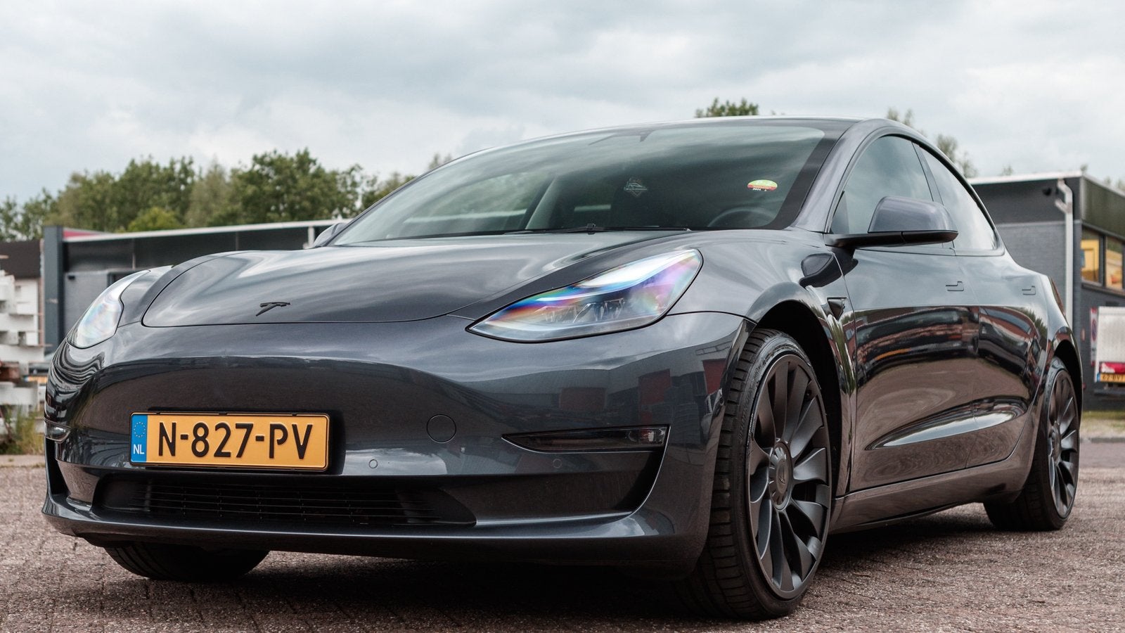 Tesla Model 3 Performance 2021 nieuwe accu!, Auto's, Tesla, Elektrisch, Particulier, Zilver of Grijs, Te koop