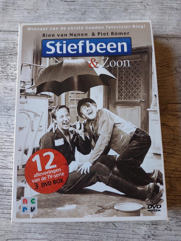 DVD box met 3 dvd's van de serie Stiefbeen en zoon, Alle leeftijden, Ophalen, Zo goed als nieuw, Komedie