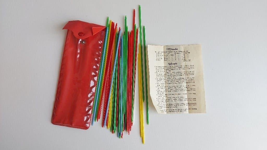 Mikado gekleurde plastic stokjes, Ophalen of Verzenden, Zo goed als nieuw