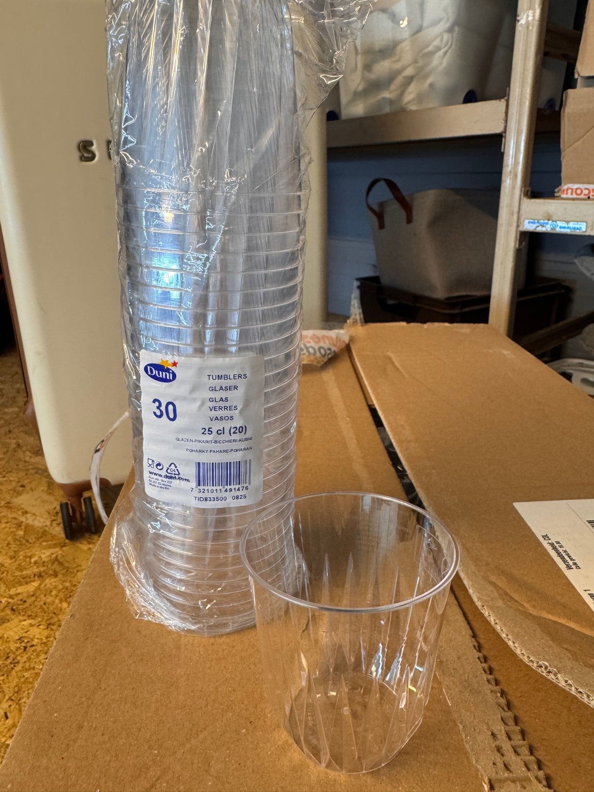 Diverse plastic bekers en wijnglazen - Nieuw, Ophalen, Overige typen, Kunststof, Nieuw