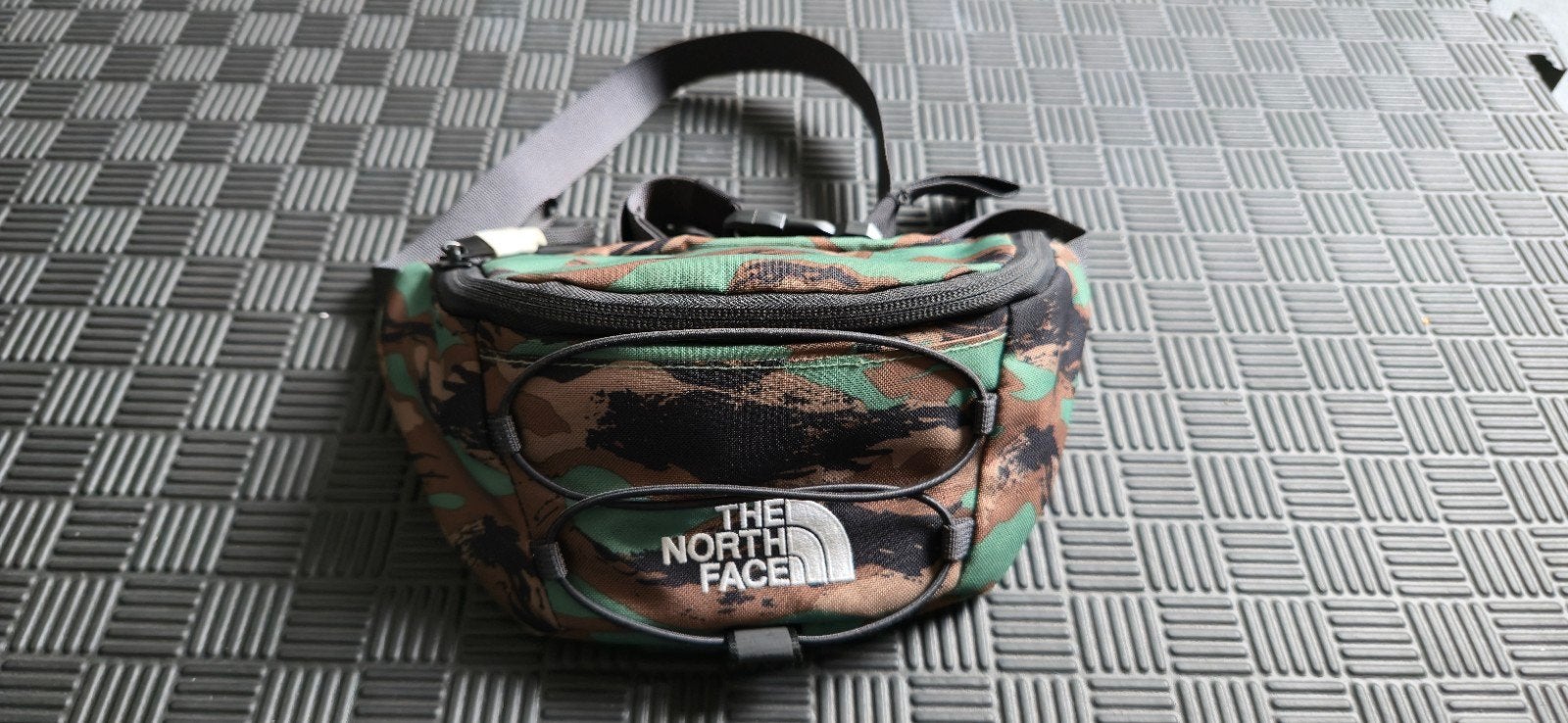 The North Face Heuptas - Unieke Camouflage Kleurencombinatie, Ophalen of Verzenden, Zo goed als nieuw, Overige merken