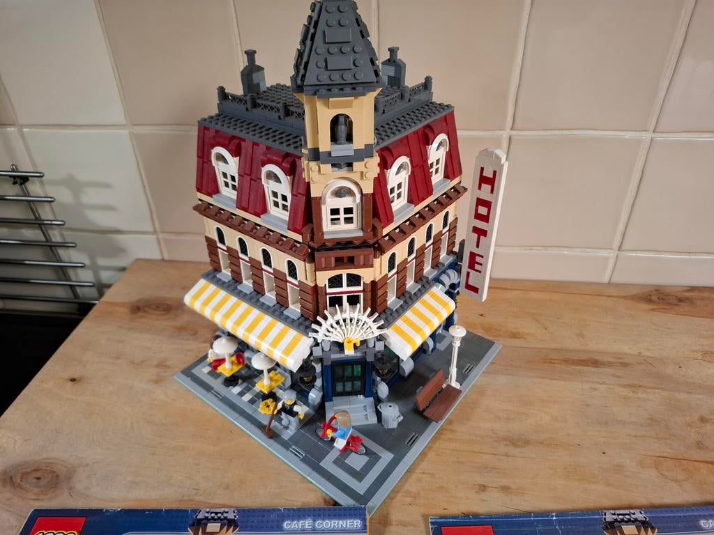 Lego Modular 10182 Café Corner, Ophalen of Verzenden, Gebruikt