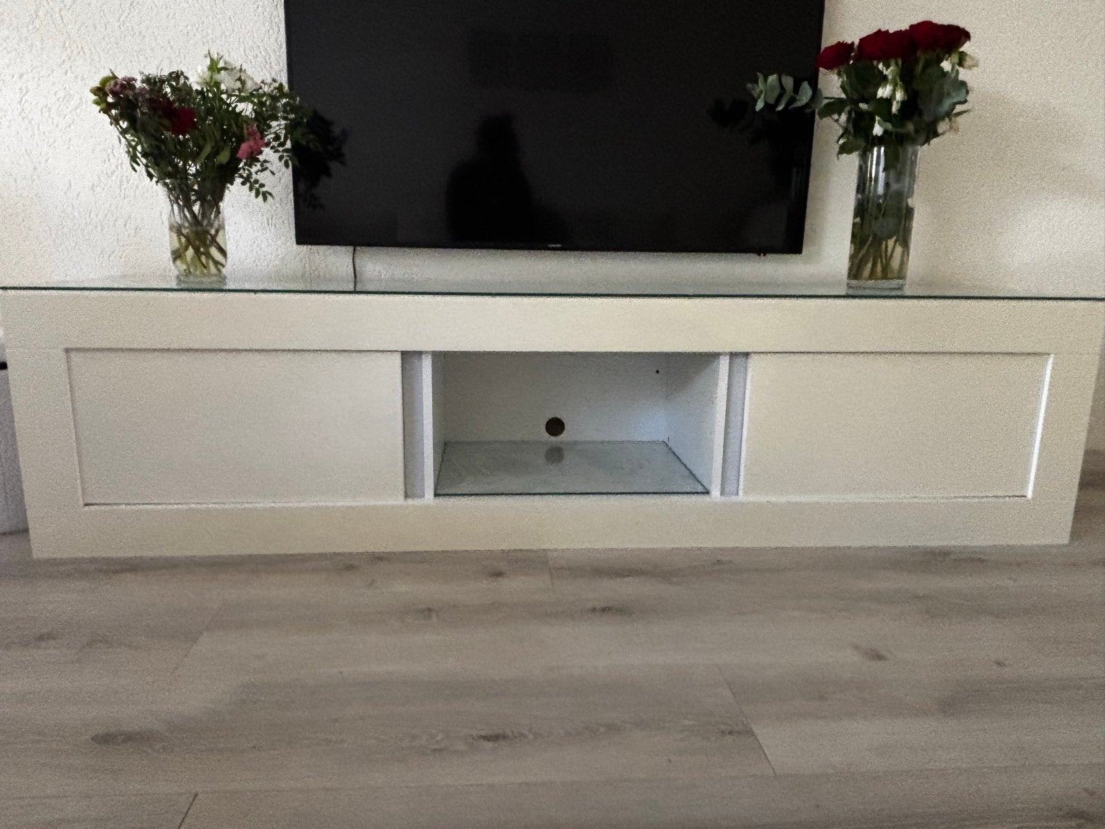 Moderne TV-meubel met opbergruimte, Ophalen, 150 tot 200 cm, Zo goed als nieuw, Minder dan 100 cm