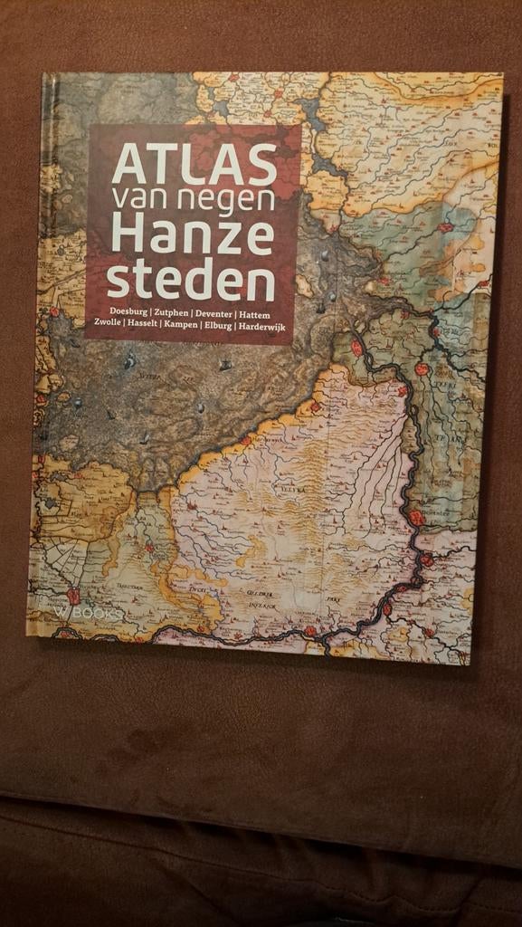 X Atlas van negen Hanzesteden - Geschiedenis en kaarten, Boeken, Atlassen en Landkaarten, Onbekend, Overige atlassen, 2000 tot heden