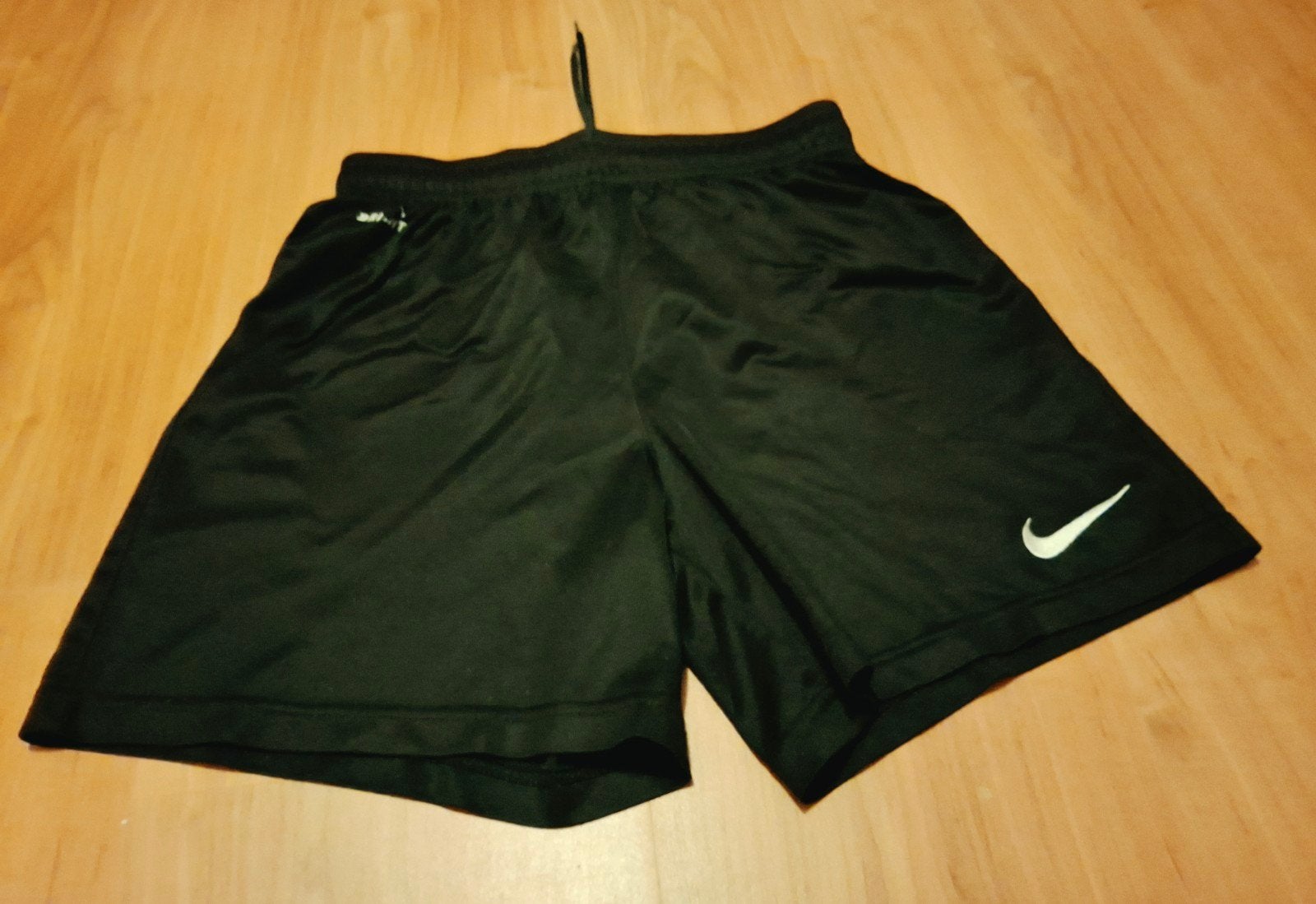 Nike Dri-Fit sportbroekje zwart - Maat M, Maat 48/50 (M), Zwart, Nike, Ophalen of Verzenden