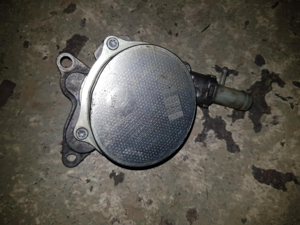 Vacuumpomp Renault Master IV 2.3 DCI 16V 2015, Ophalen of Verzenden