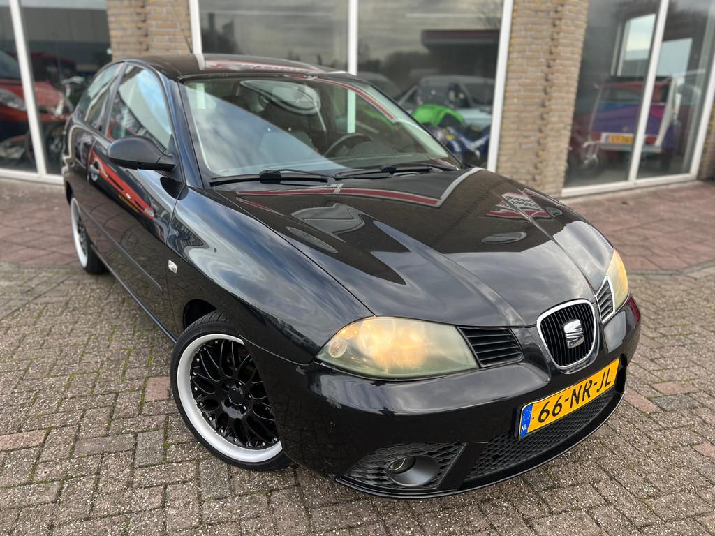 Seat Ibiza 1.4-16V Sport - Airco - Nieuwe Apk -, Auto's, Seat, Voorwielaandrijving, Zwart, 4 cilinders, Origineel Nederlands