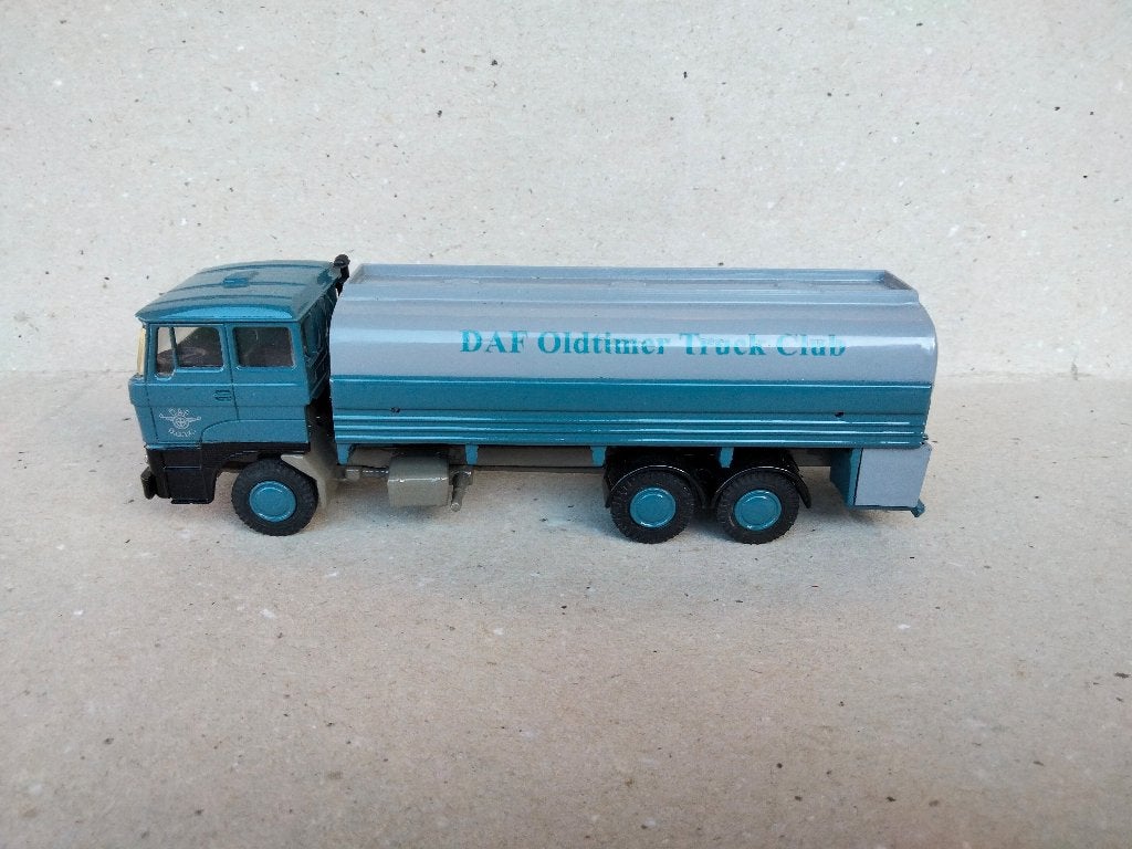 LION CAR = DAF 2800 TANKWAGEN D.O. T .C, Ophalen of Verzenden, Zo goed als nieuw, Bus of Vrachtwagen, Lion Toys