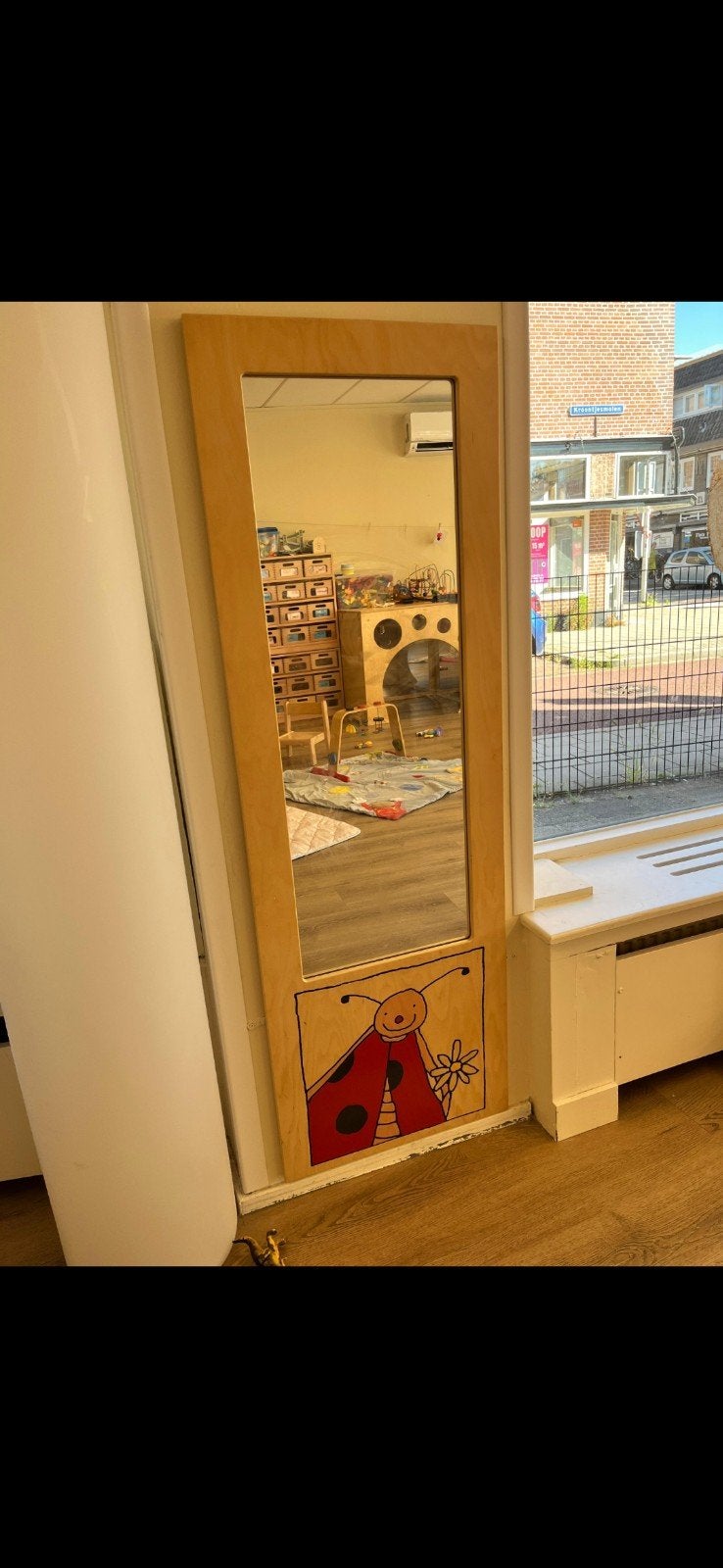 Spiegel kinderdagverblijf, Ophalen, Spiegel