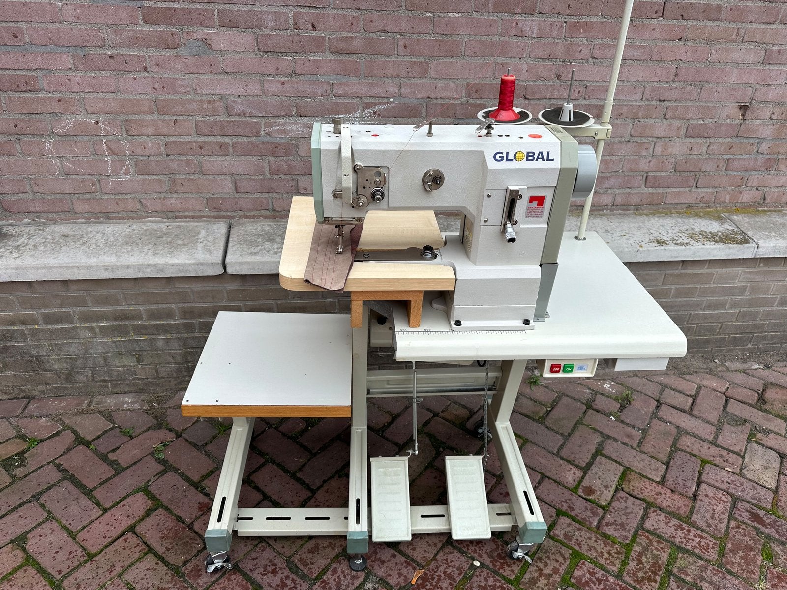 Industrie leermachine global vrije arm, Industrieel, Ophalen, Overige merken, Naaimachine
