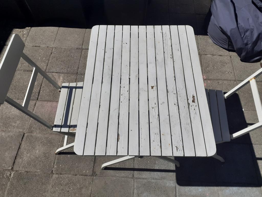 Bistro set, Ophalen
