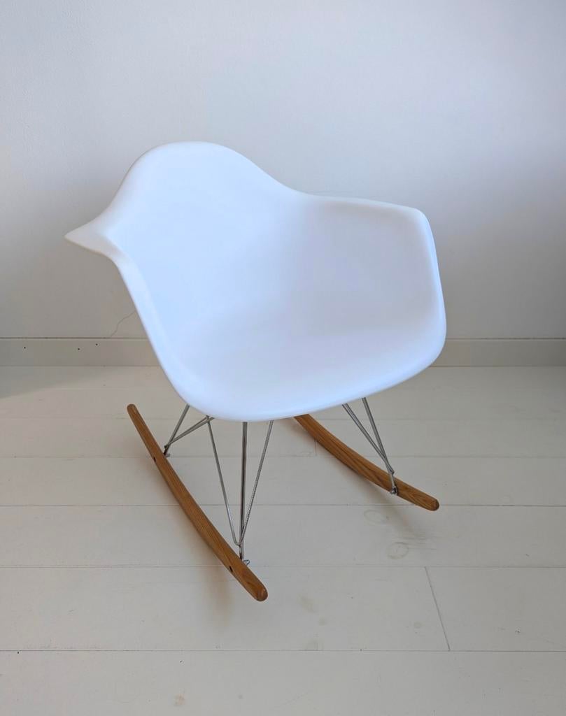 Replica Vitra Eames Schommelstoel Wit, Ophalen, Gebruikt, Hout, Wit