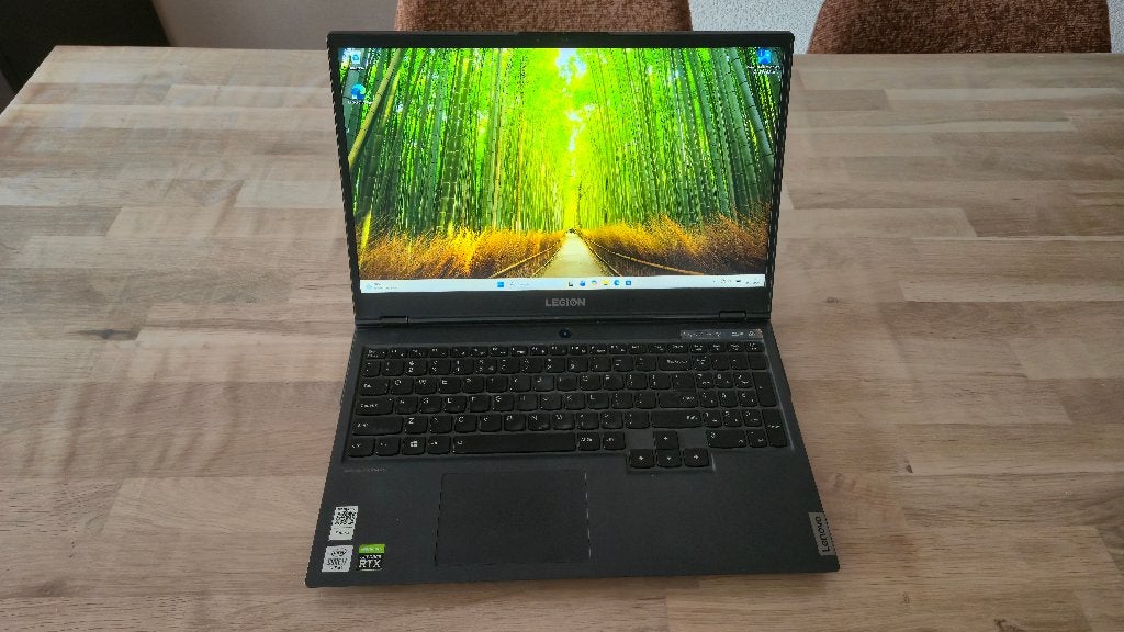Lenovo Legion 5 Gaming Laptop | i7 | RTX 2060 | 16GB | 120Hz