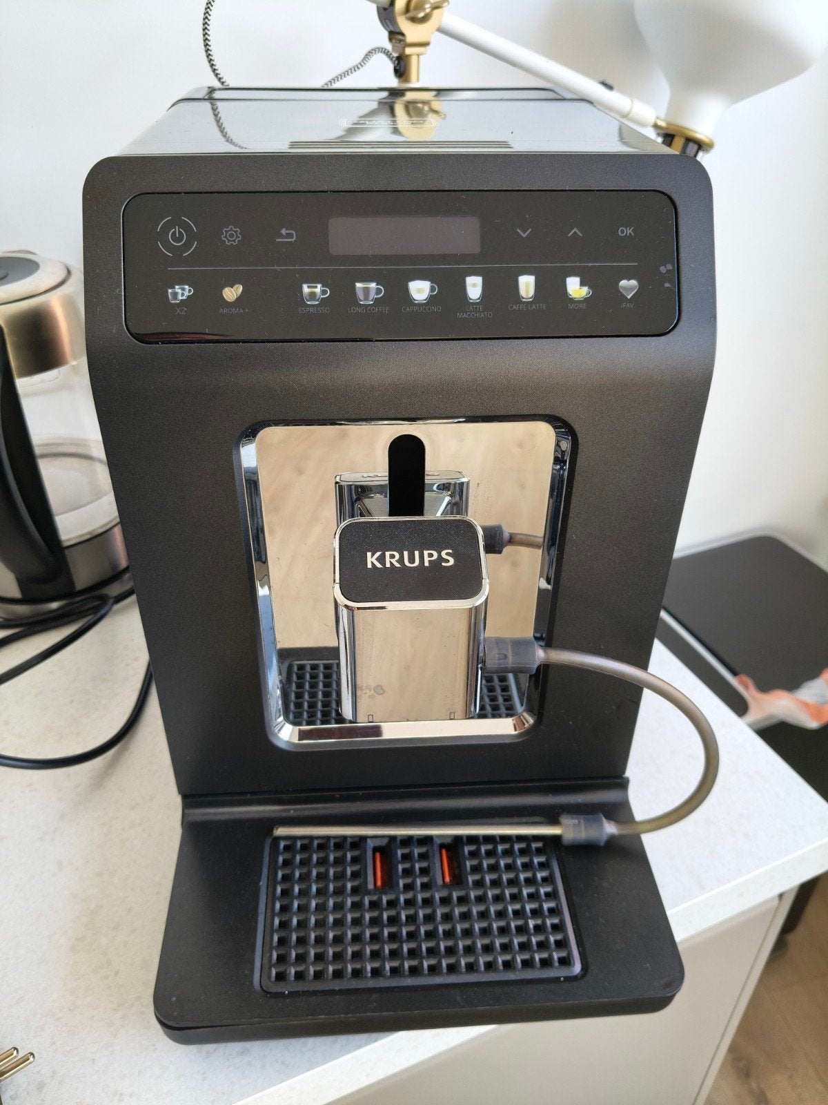 Espressomachine van Krups, Witgoed en Apparatuur, Koffiezetapparaten, Ophalen, Gebruikt, Espresso apparaat, Koffiebonen