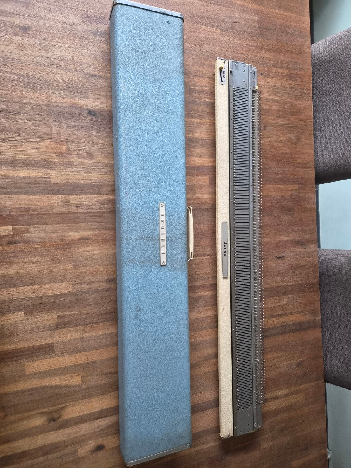 Brother KH-585 Breimachine met Jones ribber, Ophalen of Verzenden, Gebruikt, Naaimachine, Brother