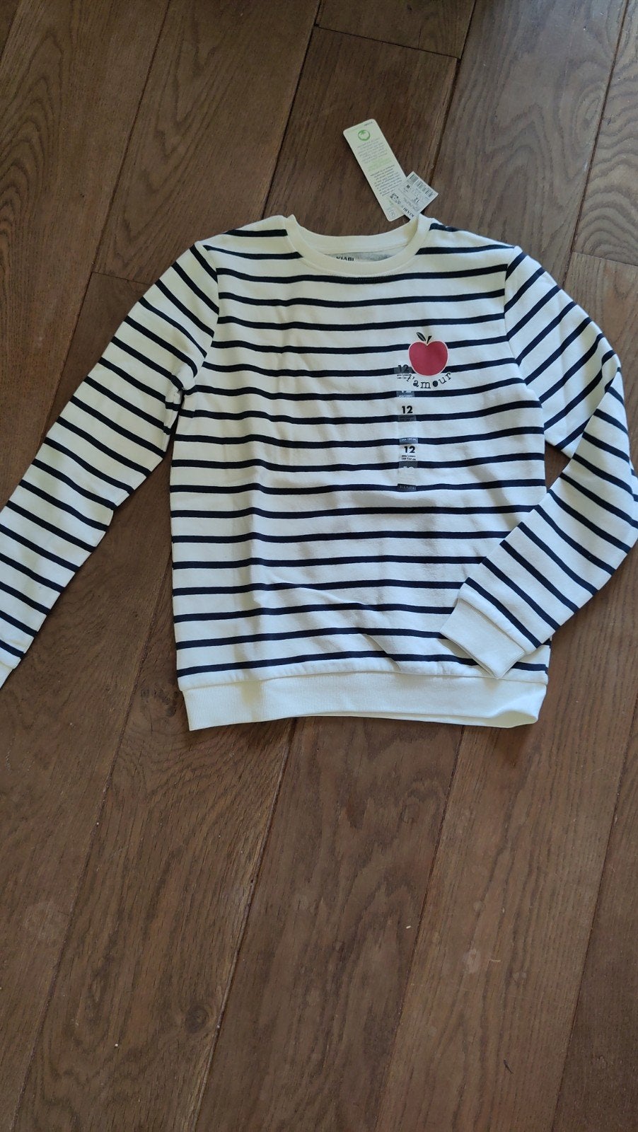 Kiabi gestreepte trui met appelprint, maat 12 jaar, Kinderen en Baby's, Kinderkleding | Overige, Ophalen, Nieuw, Kiabi, Jongen of Meisje