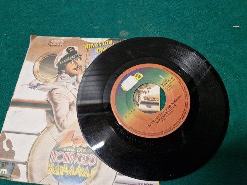 single lou and the bananas, Ophalen of Verzenden
