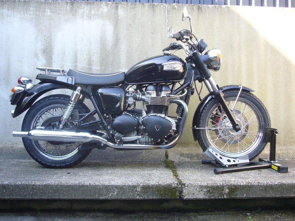 Triumph Bonneville t 100 jet black Steve mc Queen style, 2 cilinders, Motorrijbewijs A, Meer dan 35 kW, Toermotor