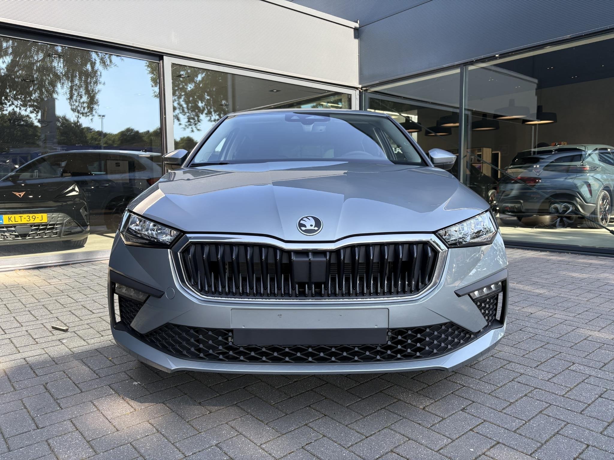 Skoda Scala 1.0 TSI Edition | Automaat | Parkeersensoren | G, Auto's, 1139 kg, Overige kleuren, 116 pk, Bedrijf