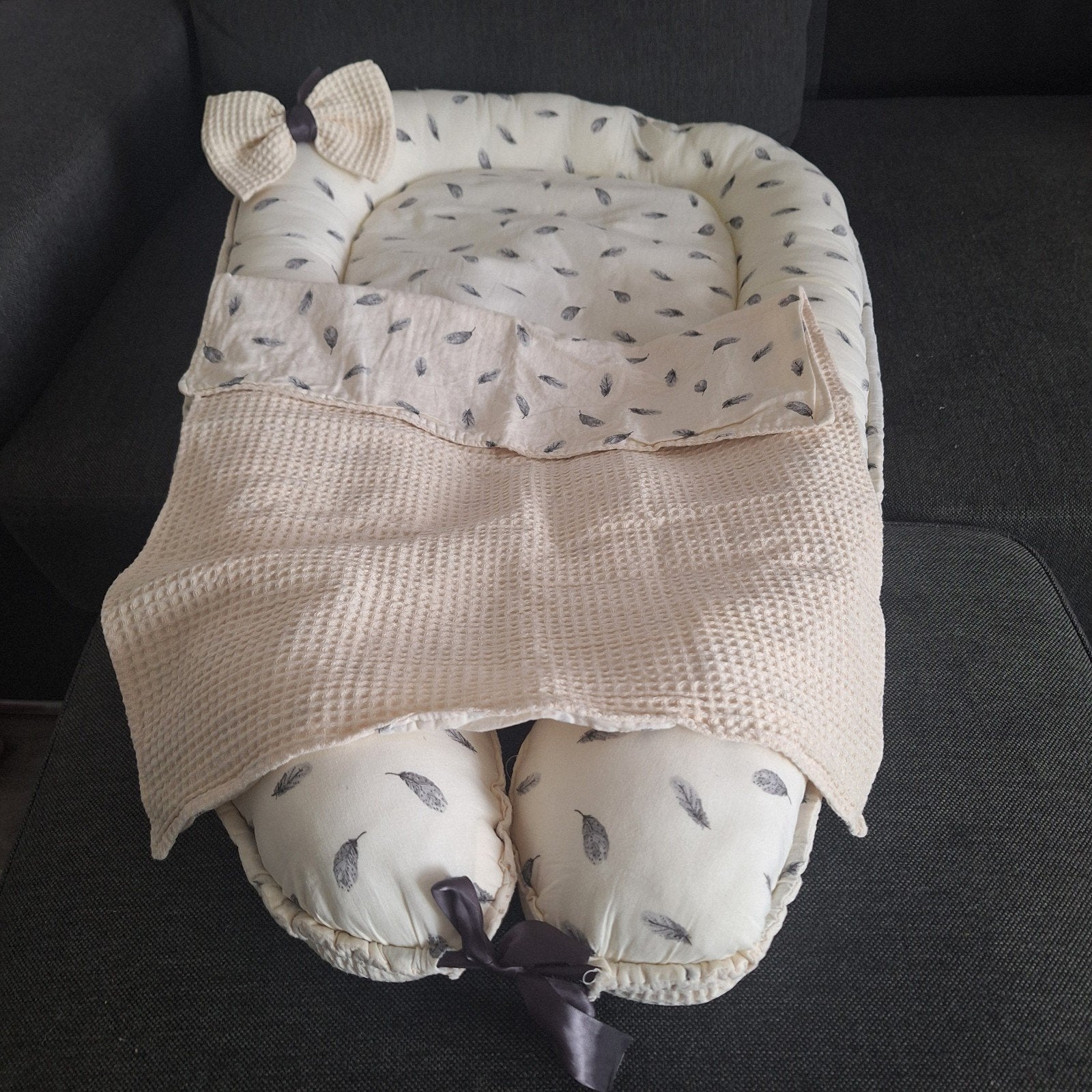 Handgemaakt babynestje met verenpatroon en dekens, Ophalen of Verzenden
