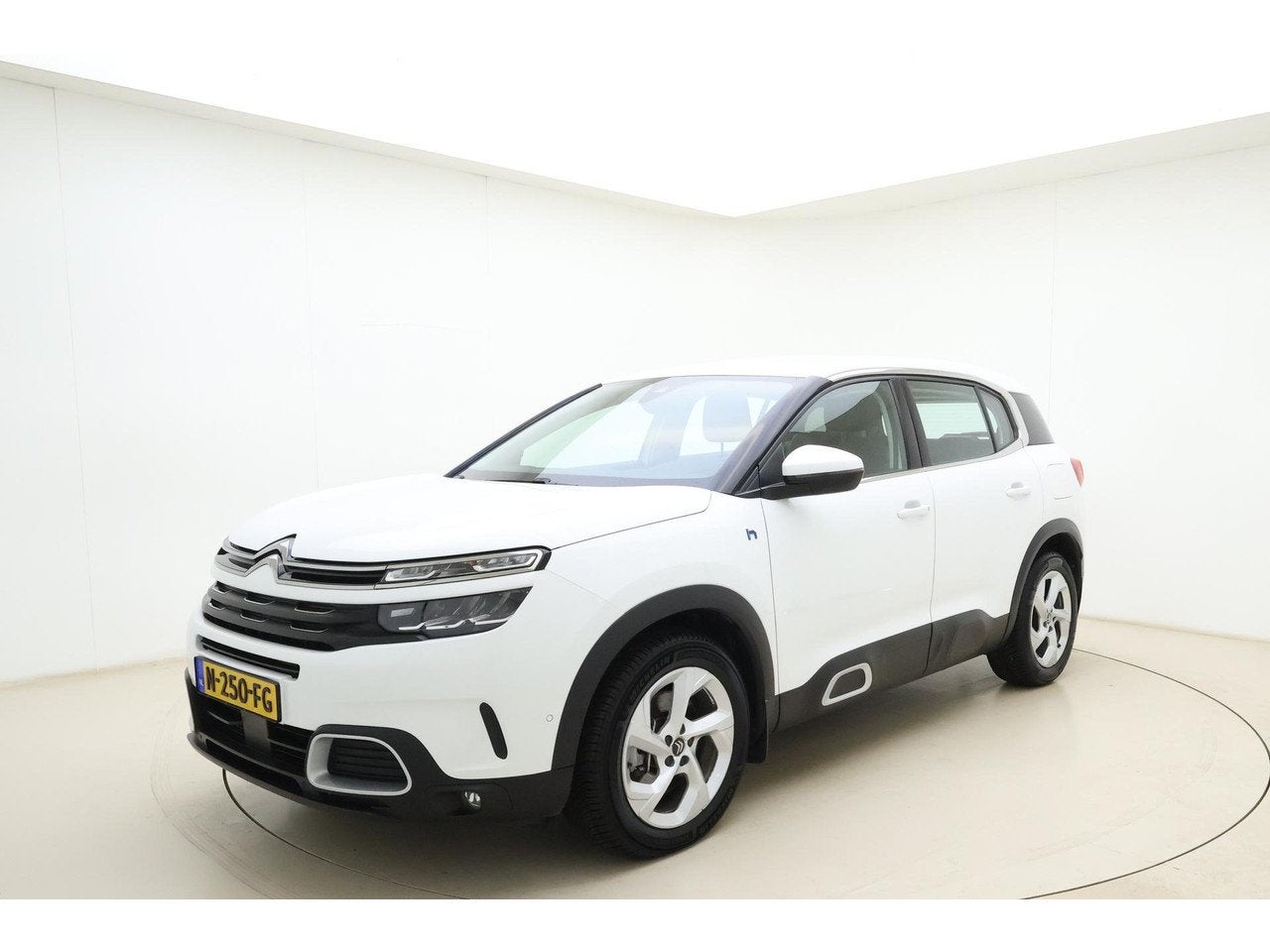 Citroën C5 Aircross 1.6 Plug-in Hybrid 225pk Automaat Selec, Automaat, Gebruikt, Parkeersensor, 4 cilinders
