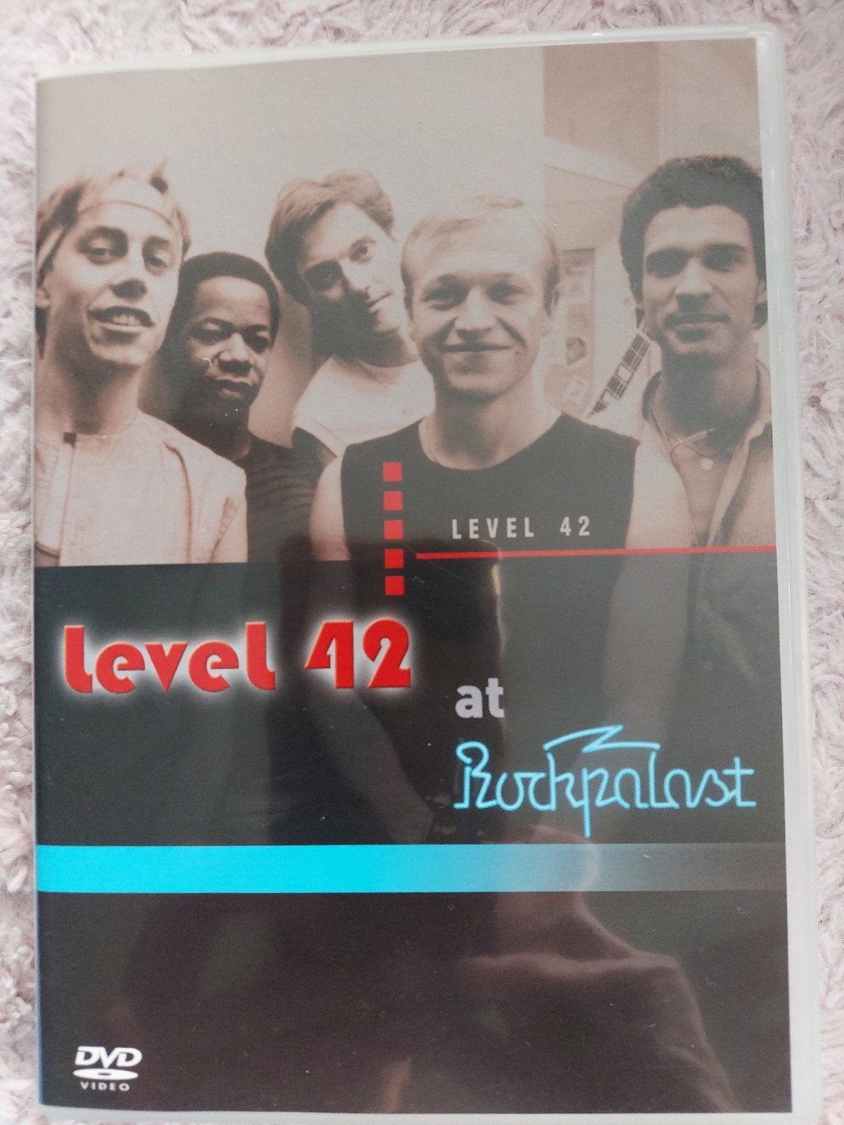 Level 42 live in concert. 29 oktober 1983., Overige genres, Ophalen of Verzenden, Zo goed als nieuw, Live-album