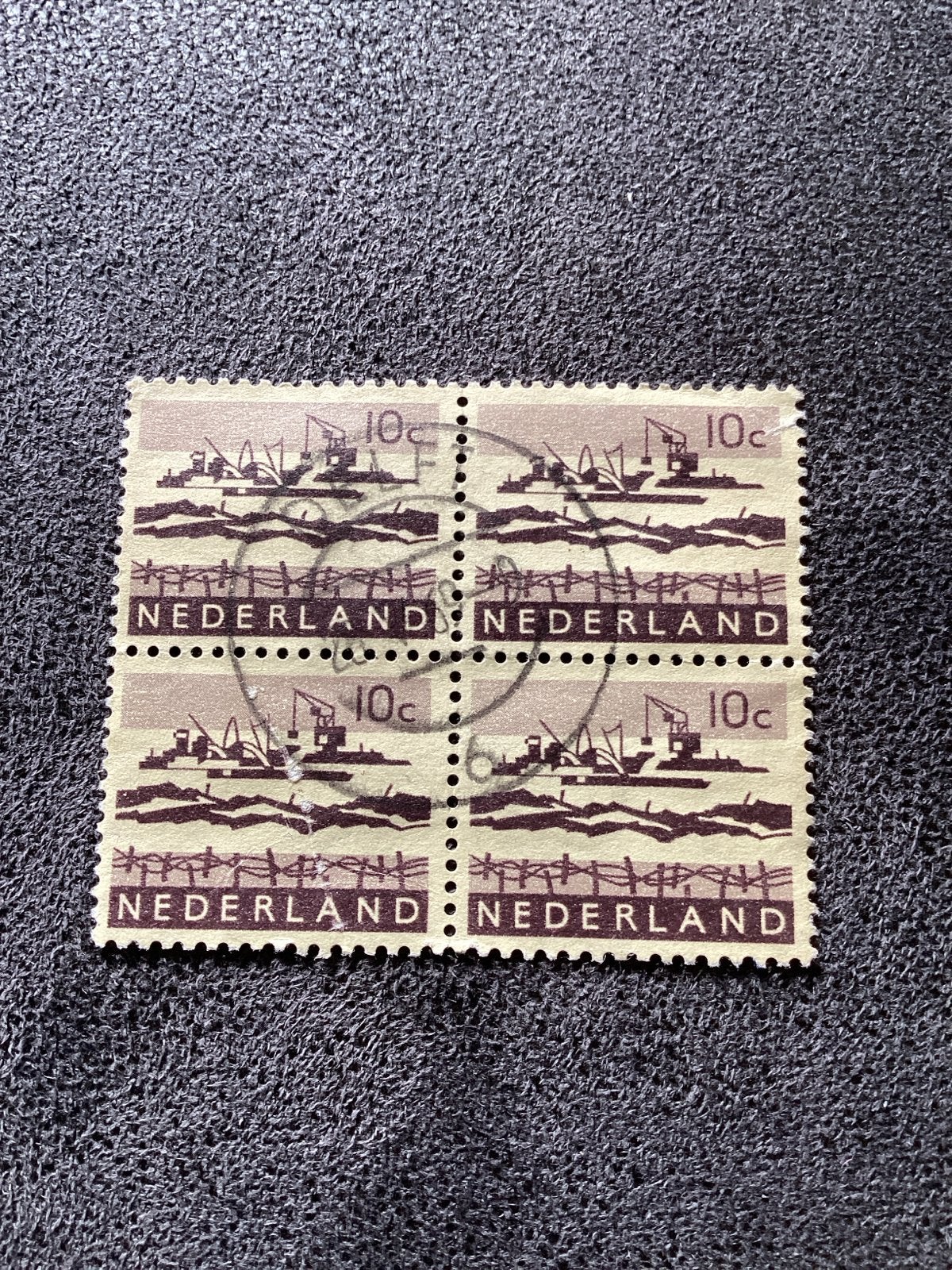 Nederlandse postzegels 10c - Blok van 4 - Gestempeld Delft, Postzegels en Munten, Ophalen of Verzenden, Na 1940, Gestempeld