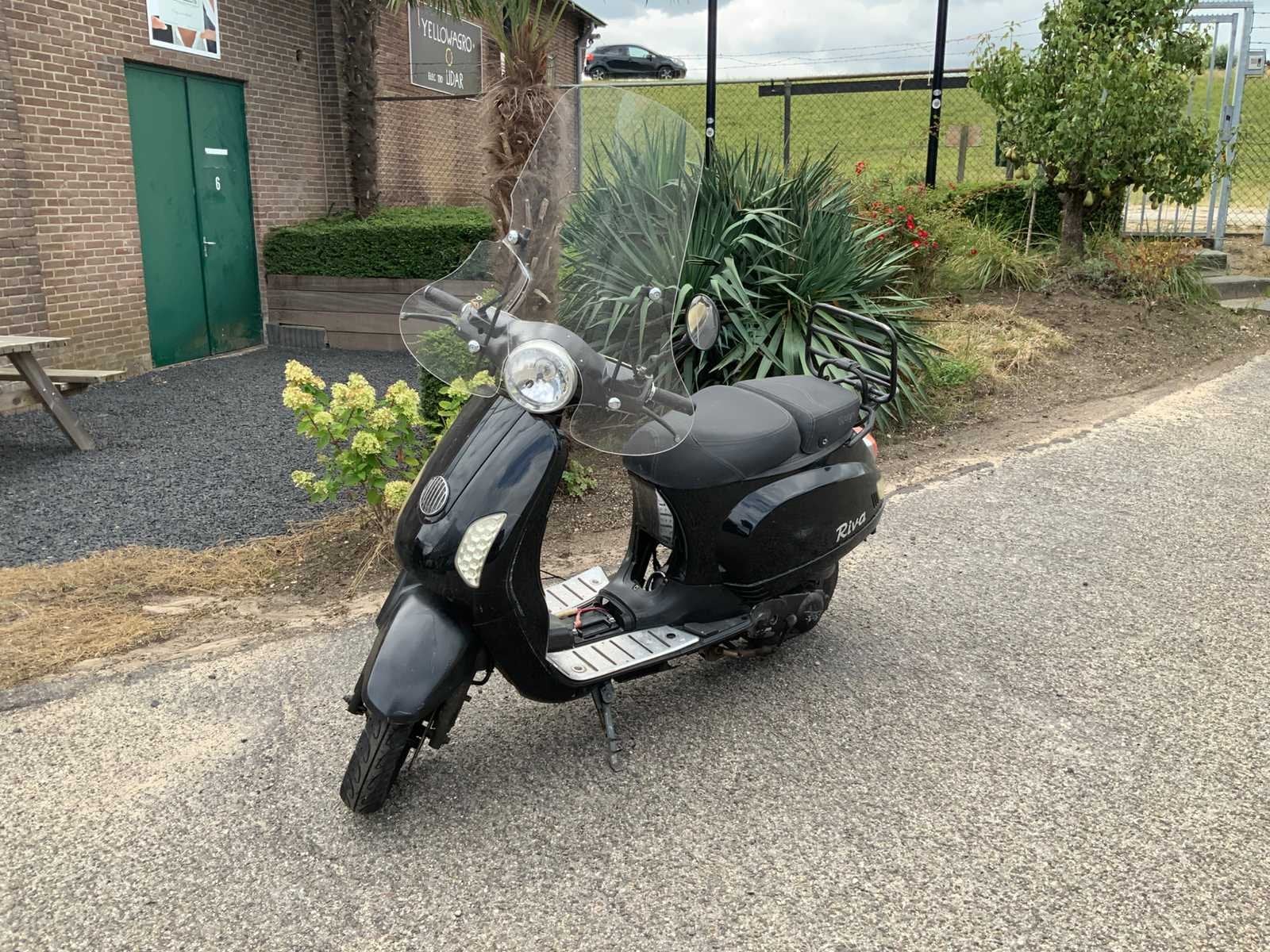 BTC Snorscooter Riva Scooter, Fietsen en Brommers, Gebruikt, BTC