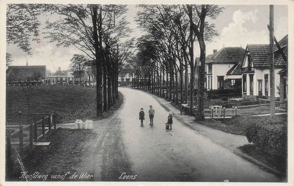 702-416-005 Hoofdweg Vanaf De Wier Leens, Verzenden, Voor 1920, Groningen