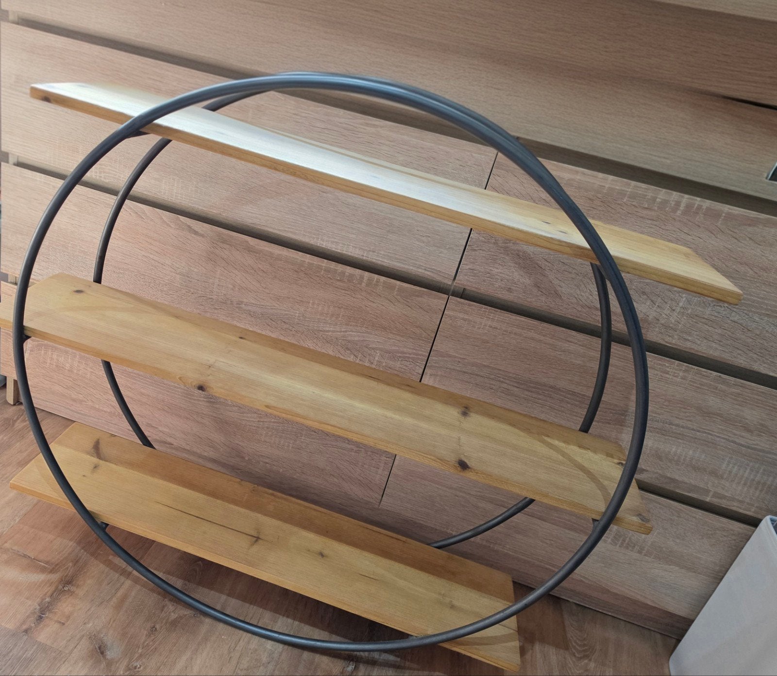 Rond wandrek met houten planken - 80 cm diameter, Ophalen, Zo goed als nieuw