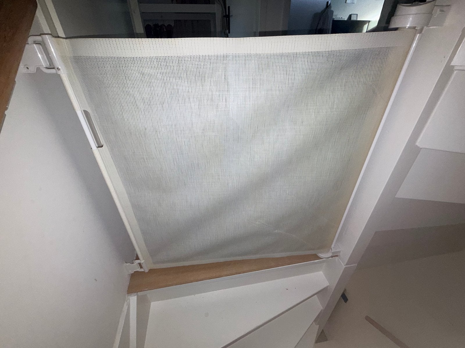 Oprolbaar veiligheidshekje tot 140 cm breed, Ophalen of Verzenden, Gebruikt