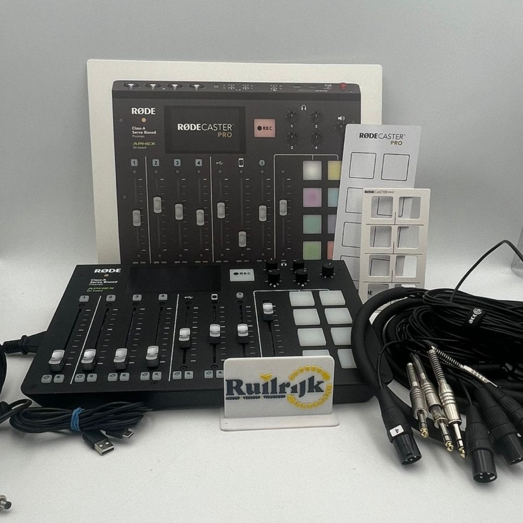Rode Rodecaster Pro Podcast productiestudio met 8x XLR kabel, Rode, Zo goed als nieuw, Support@rode.com, 107 Carnarvon Street
Silverwater, NSW 2128
Australia
