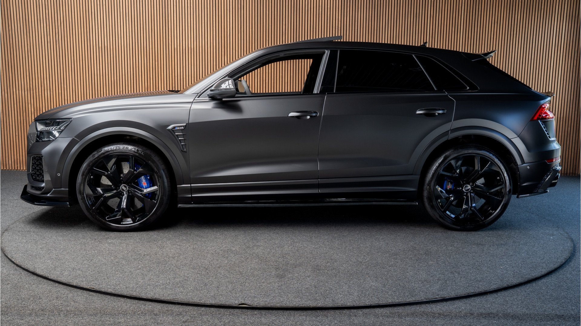 Audi RS Q8 4.0 TFSI B&O Ceramic HUD Massage Carbon Softclose, Gebruikt, 600 pk, Adaptive Cruise Control, Bedrijf