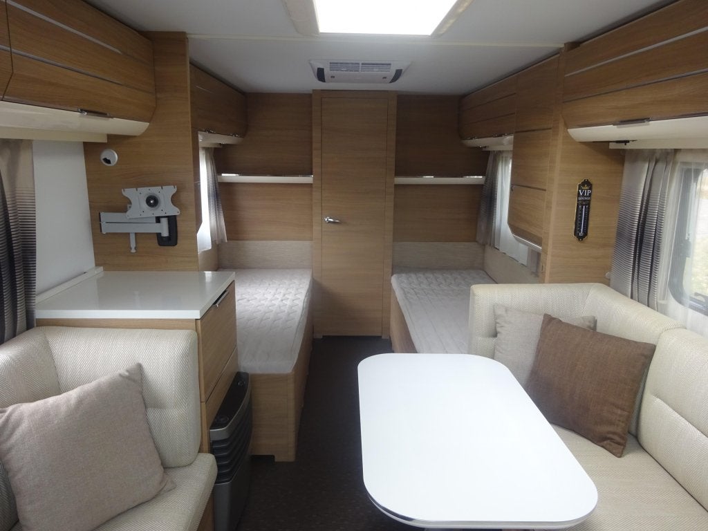 Foto 19 van Adria Adora 613 UT #BOMVOL#