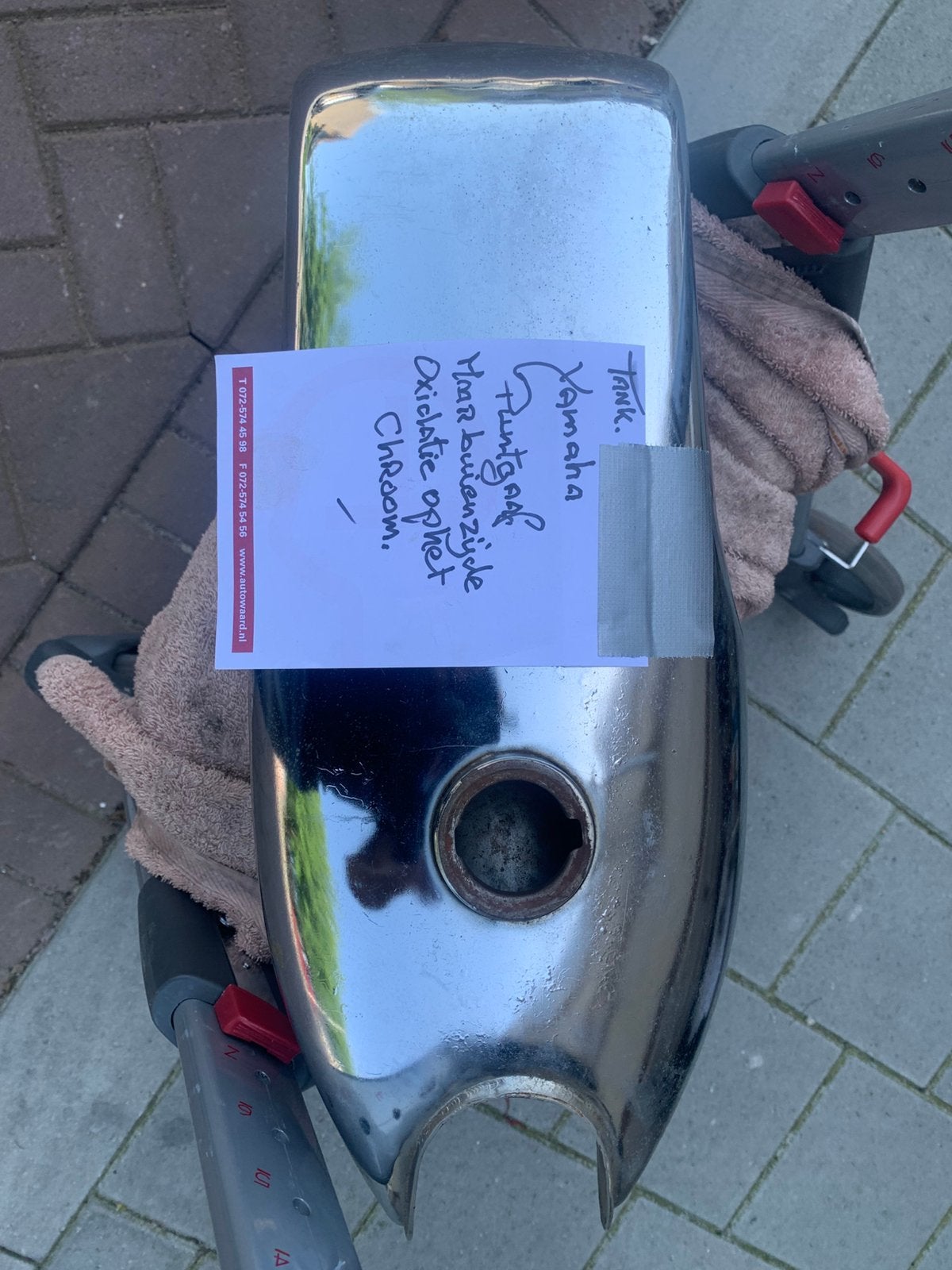 Bromfiets Benzine tank Yamaha 135,euro, Fietsen en Brommers, Ophalen, Nieuw, Tank