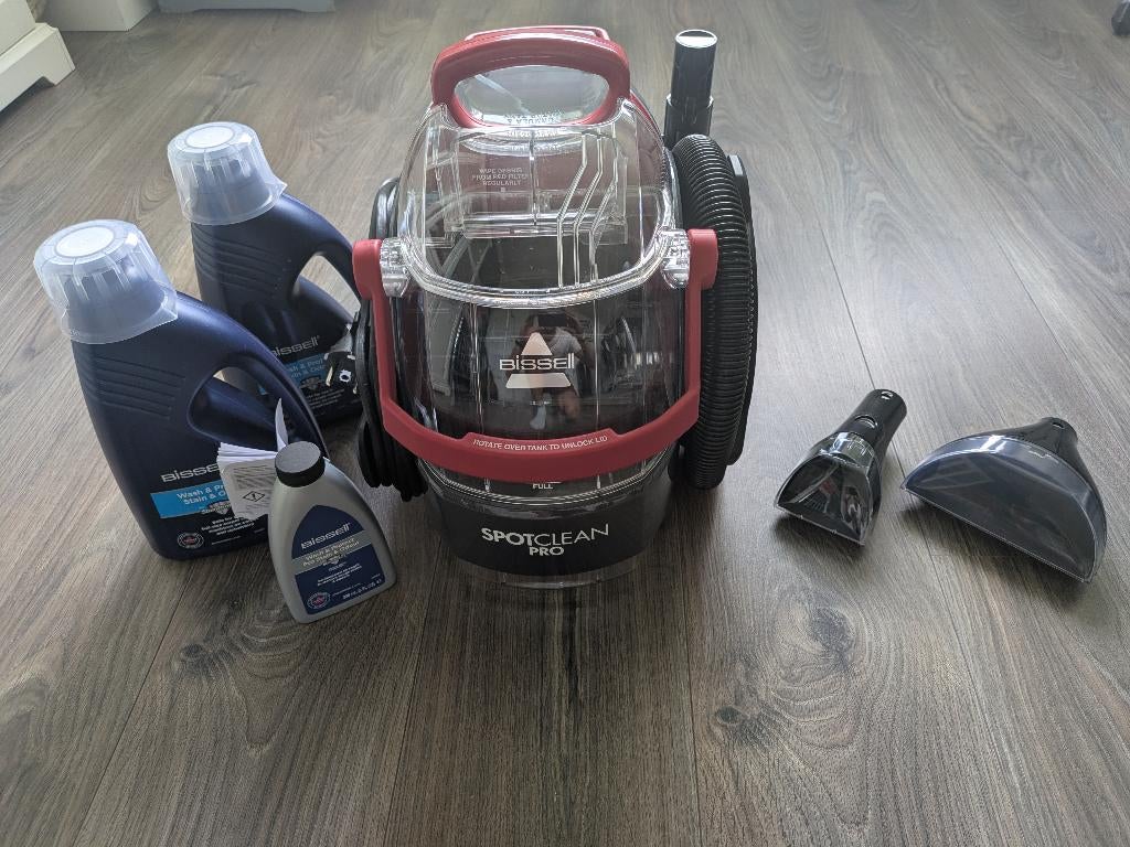 Te huur Bissel spotclean pro, Doe-het-zelf en Verbouw, Reinigingsmachines, Ophalen