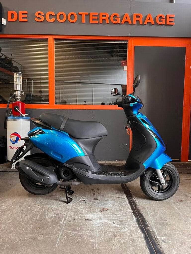 Piaggio Zip Brom 45km 2024, Fietsen en Brommers, Ophalen, Piaggio, Piaggio, Maximaal 45 km/u