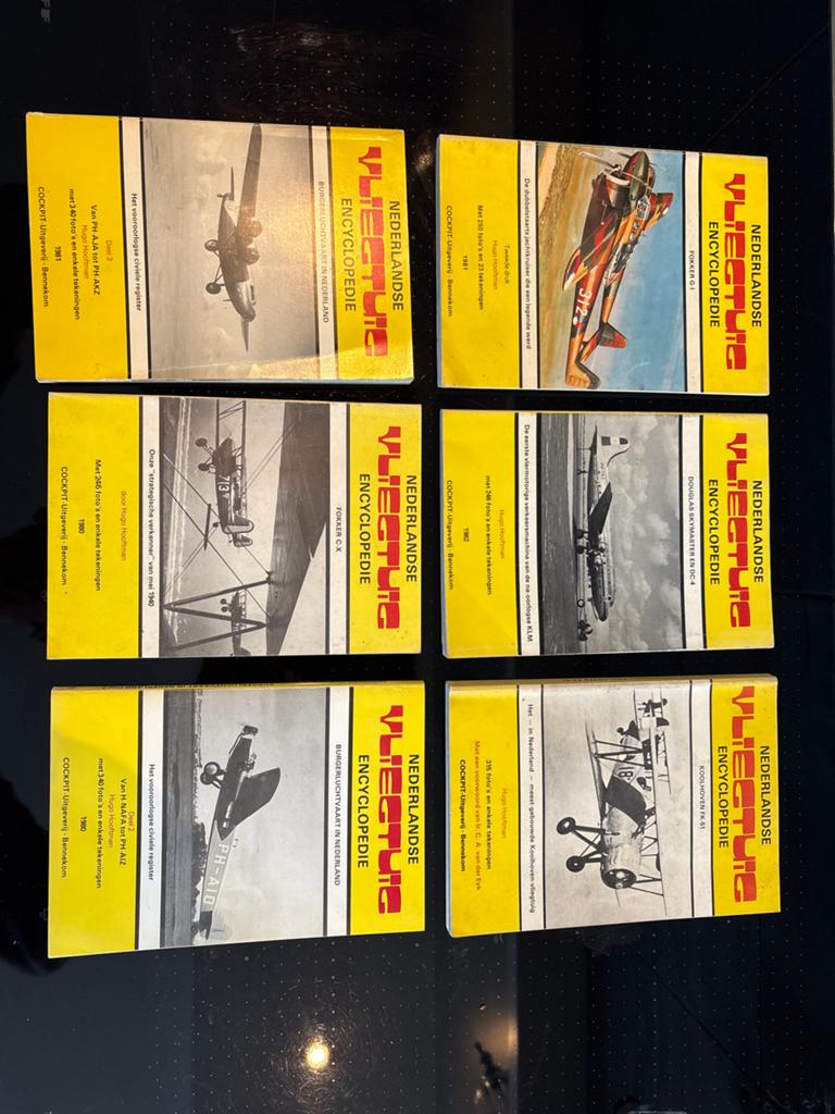 Nederlandse Vliegtuig Encyclopedie - Complete Set, Ophalen of Verzenden, Gebruikt, Overige onderwerpen