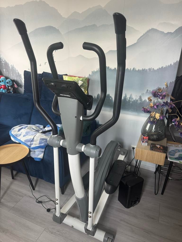 Flow Fitness Crosstrainer Now CT2.5i - Zo goed als nieuw, Ophalen, Armen, Zo goed als nieuw, Crosstrainer