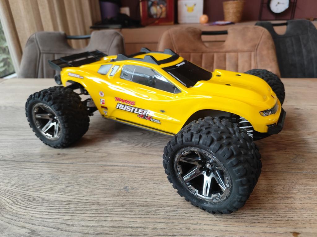 Traxxas Rustler 4x4 vxl, Ophalen of Verzenden, Zo goed als nieuw, Auto offroad