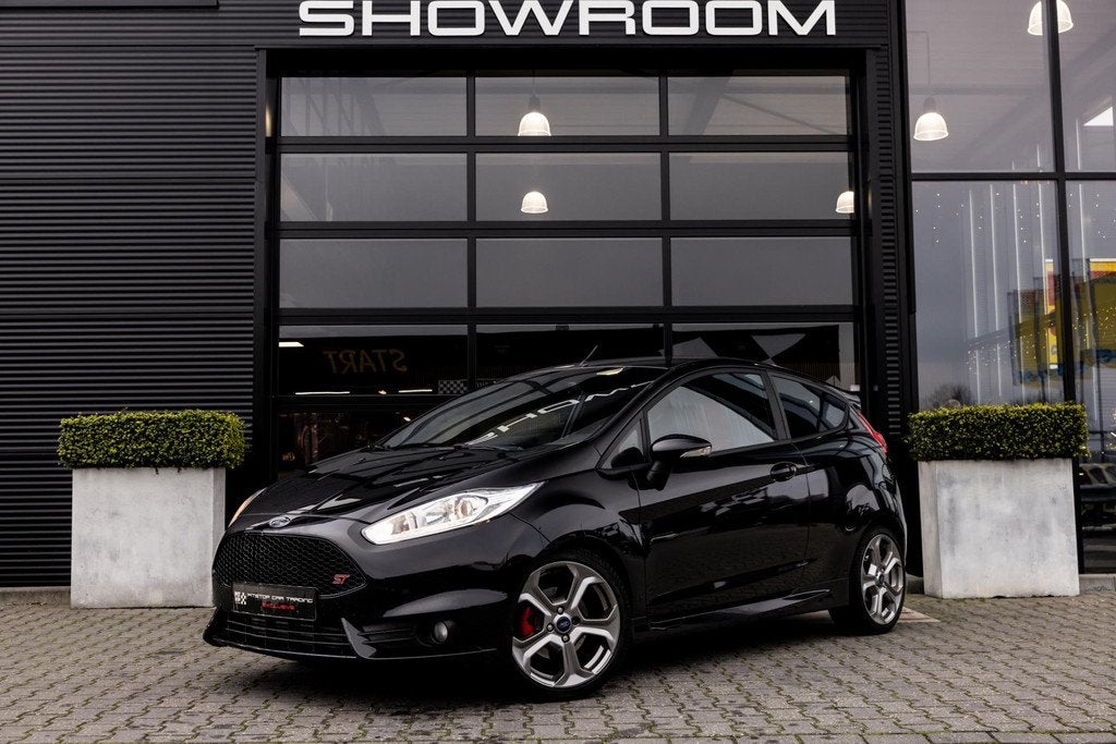 Ford Fiesta 1.6 ST2, 182 PK, Cruise, Navi, Stoelverwarming!, Voorwielaandrijving, 1596 cc, 1063 kg, Gebruikt