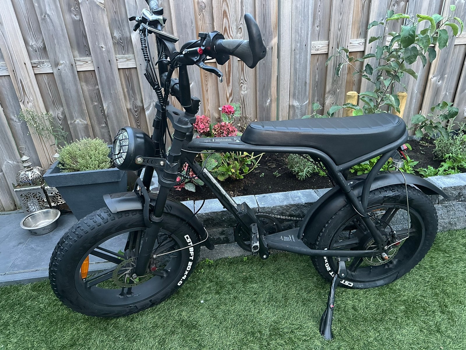 Ouxi V8 fatbike, Gebruikt, Minder dan 47 cm, 50 km per accu of meer, Ophalen